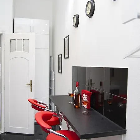 Apartamento Somogyi *